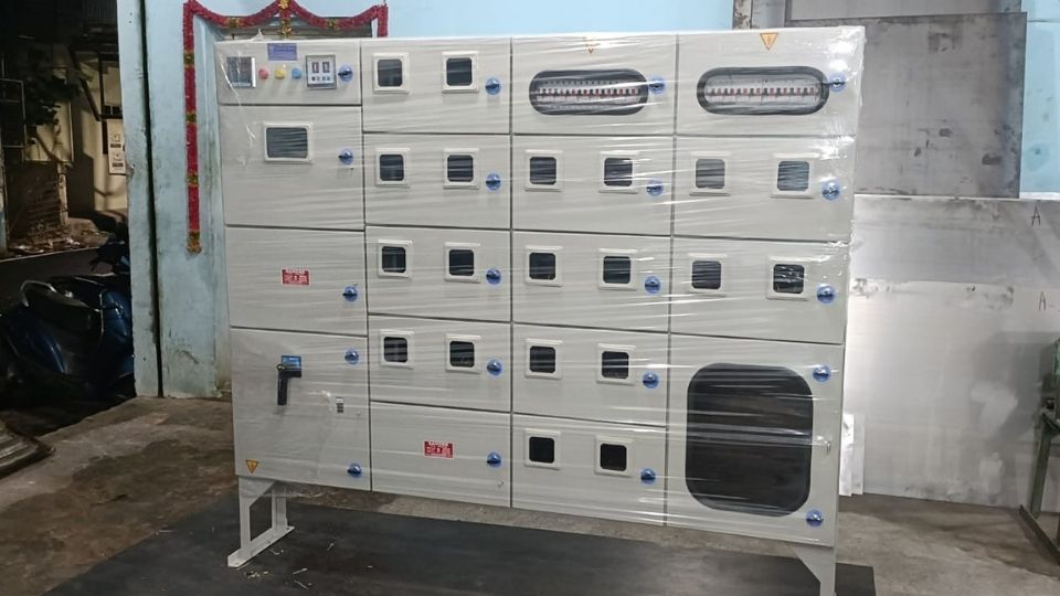 Distribution Panel